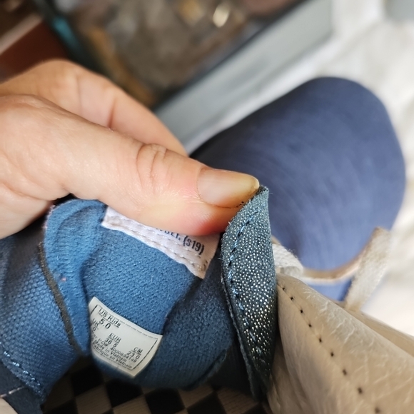 Harry Potter Vans collaboration sparkly high tops! Sz 5. EUC - Picture 14 of 14